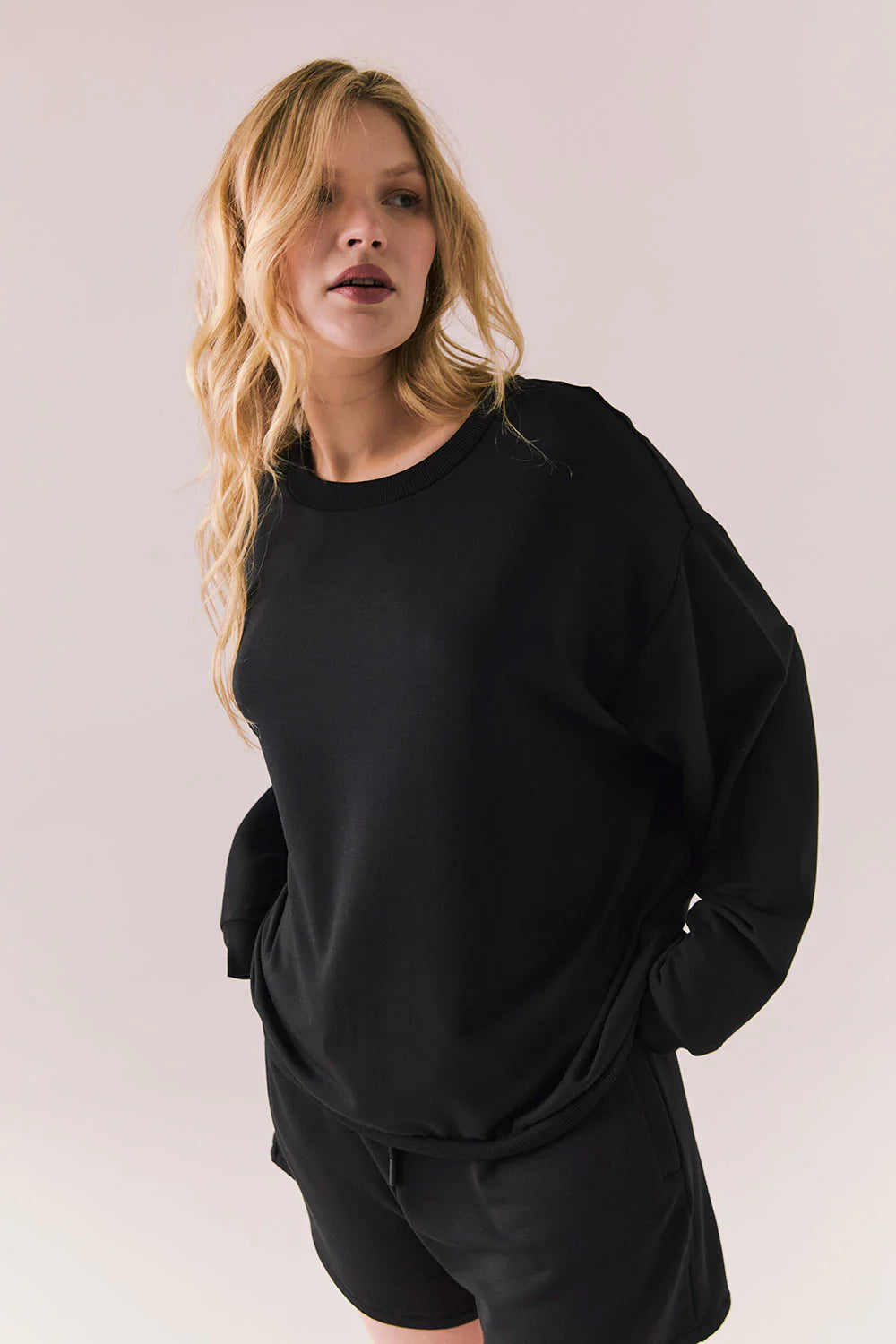 Cornell Pullover – True Black