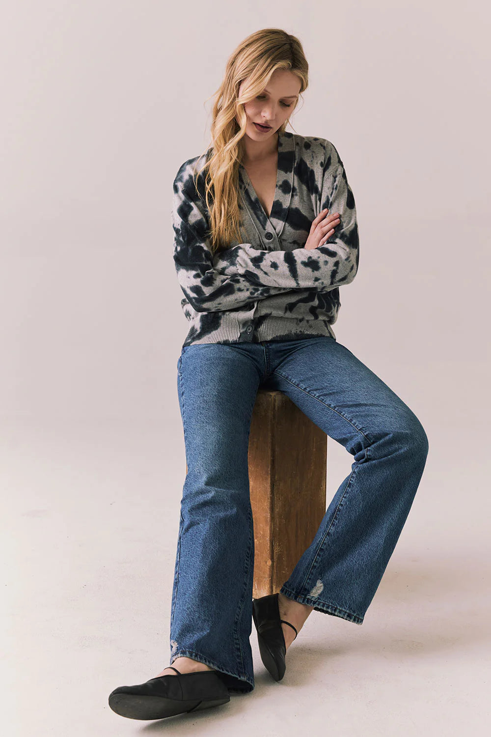 Abstract Tie-Dye Cardigan