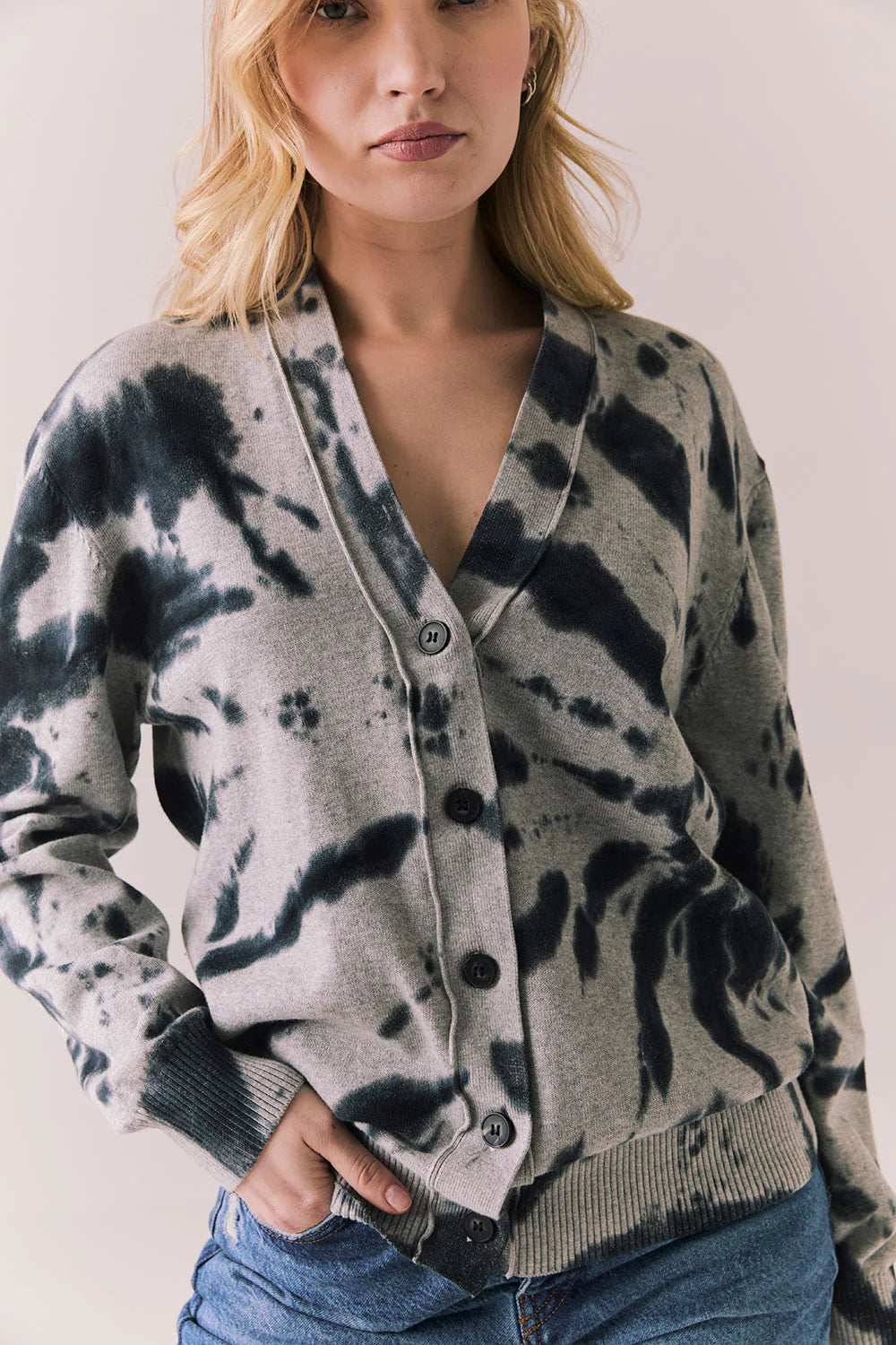 Abstract Tie-Dye Cardigan