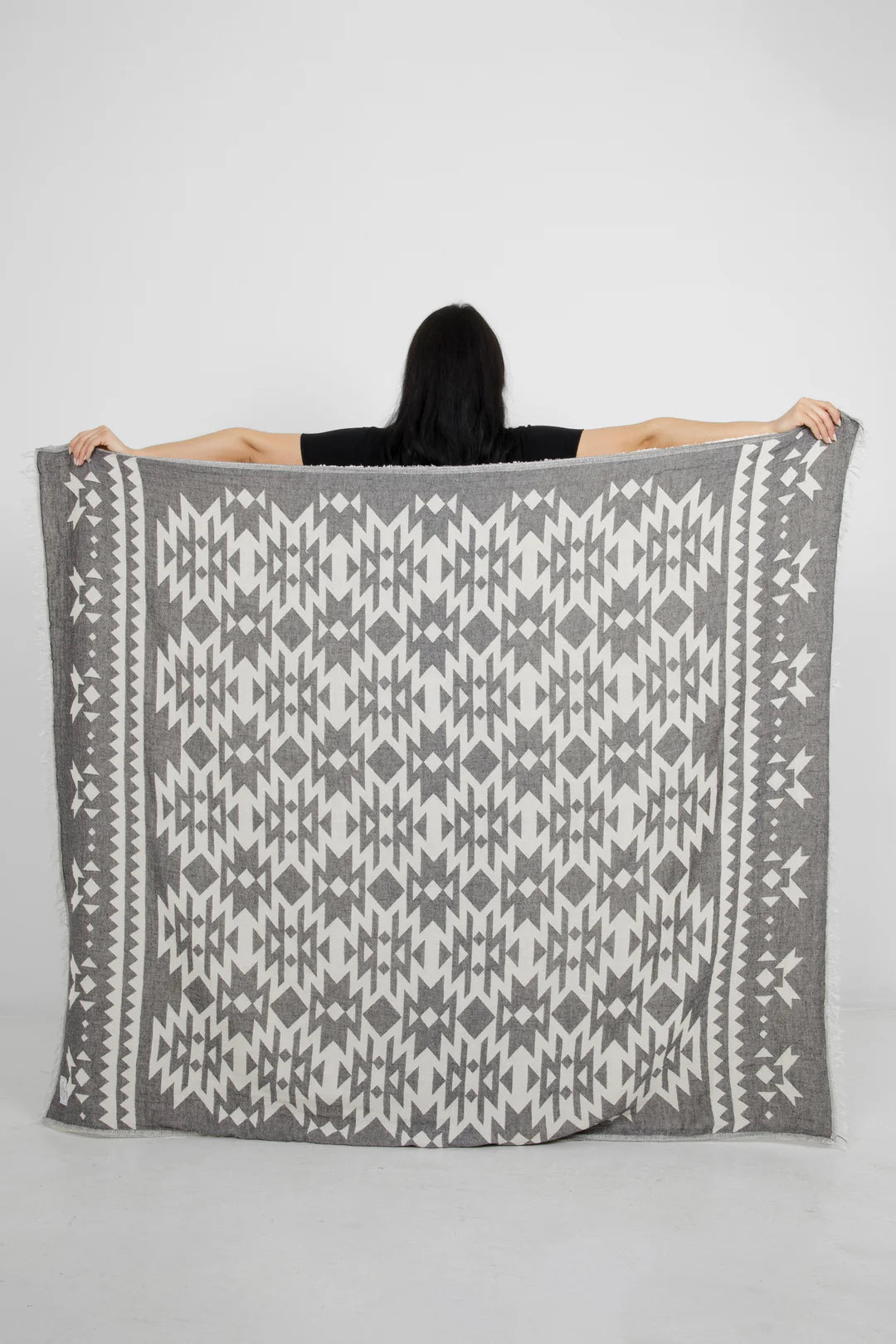 The Coast Fleece Throw - Granite