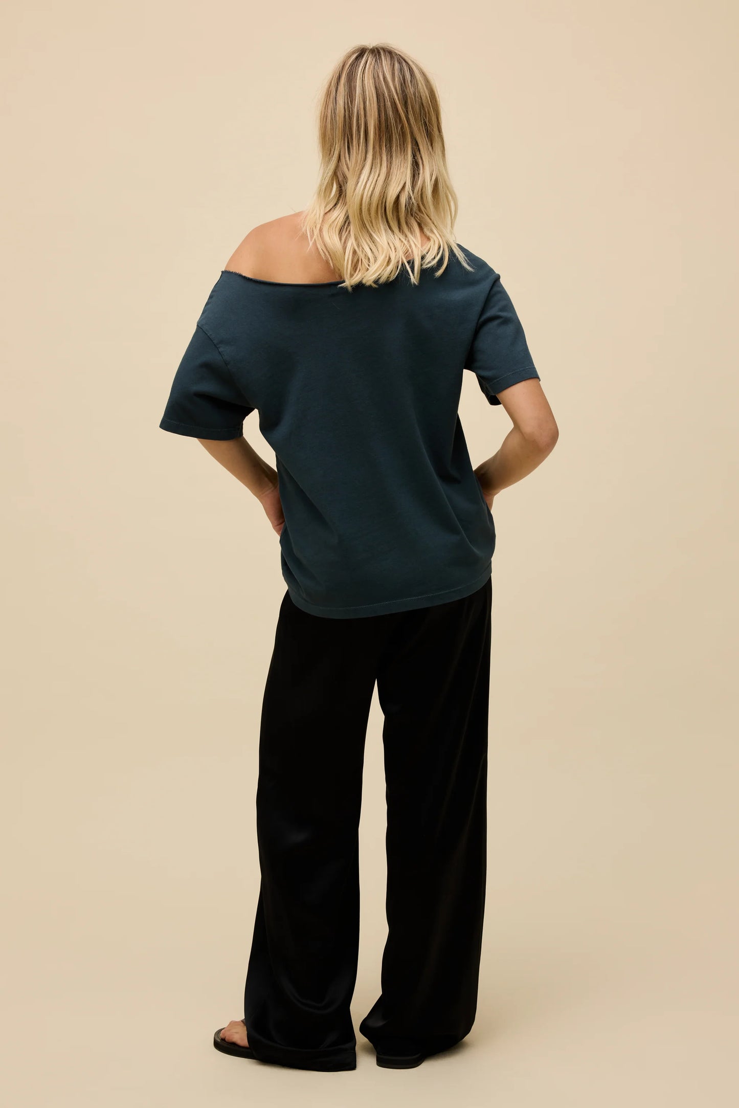 Stevie Nicks Off The Shoulder - Vintage Black