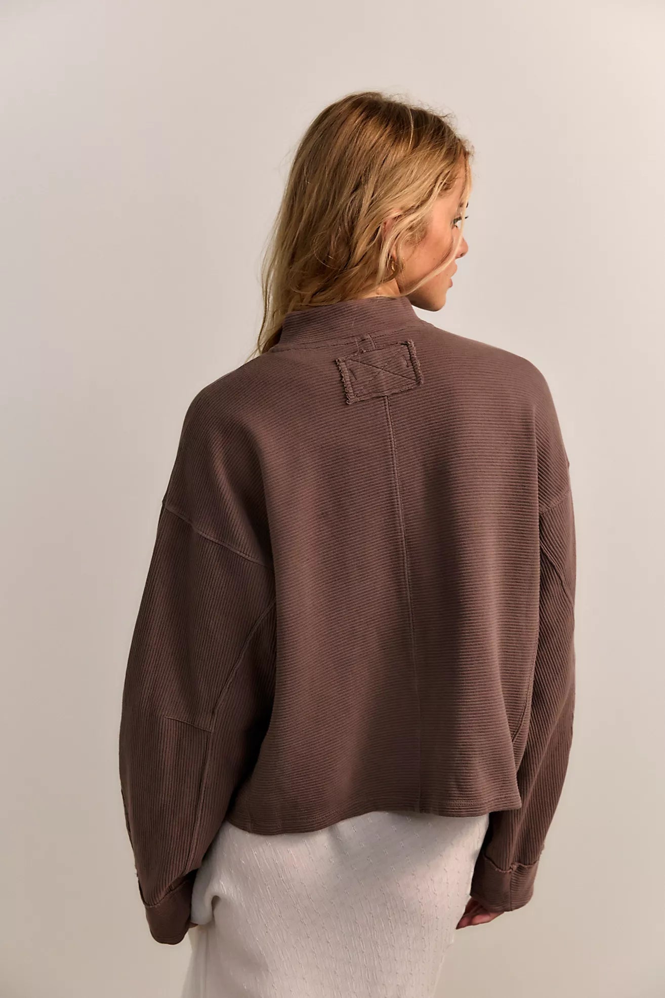 Celeste Quarter Zip - Mochachinno