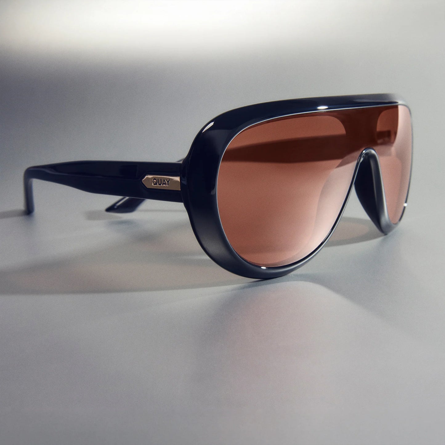 Set List - Black / Apricot