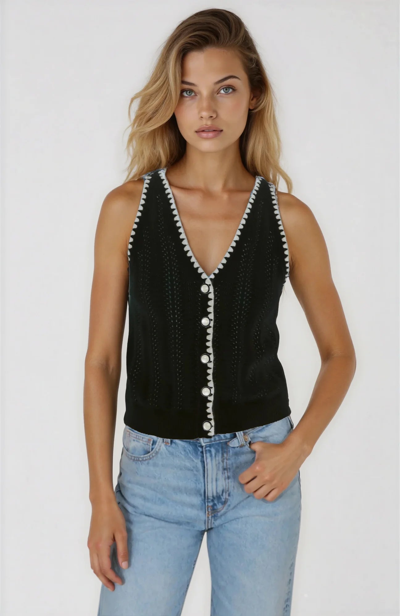 Dana Pointelle Vest - Black