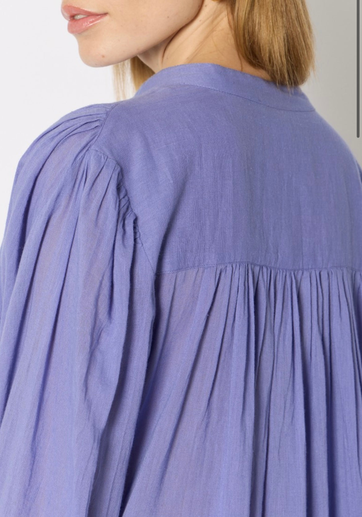 Cassandra Blouse - Blackberry
