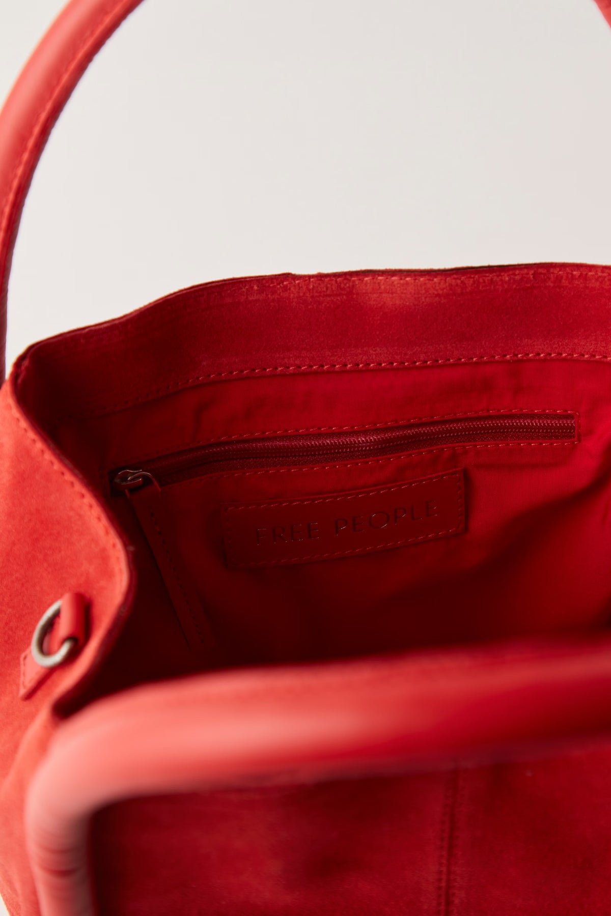 Barlow Bucket Bag - Goji