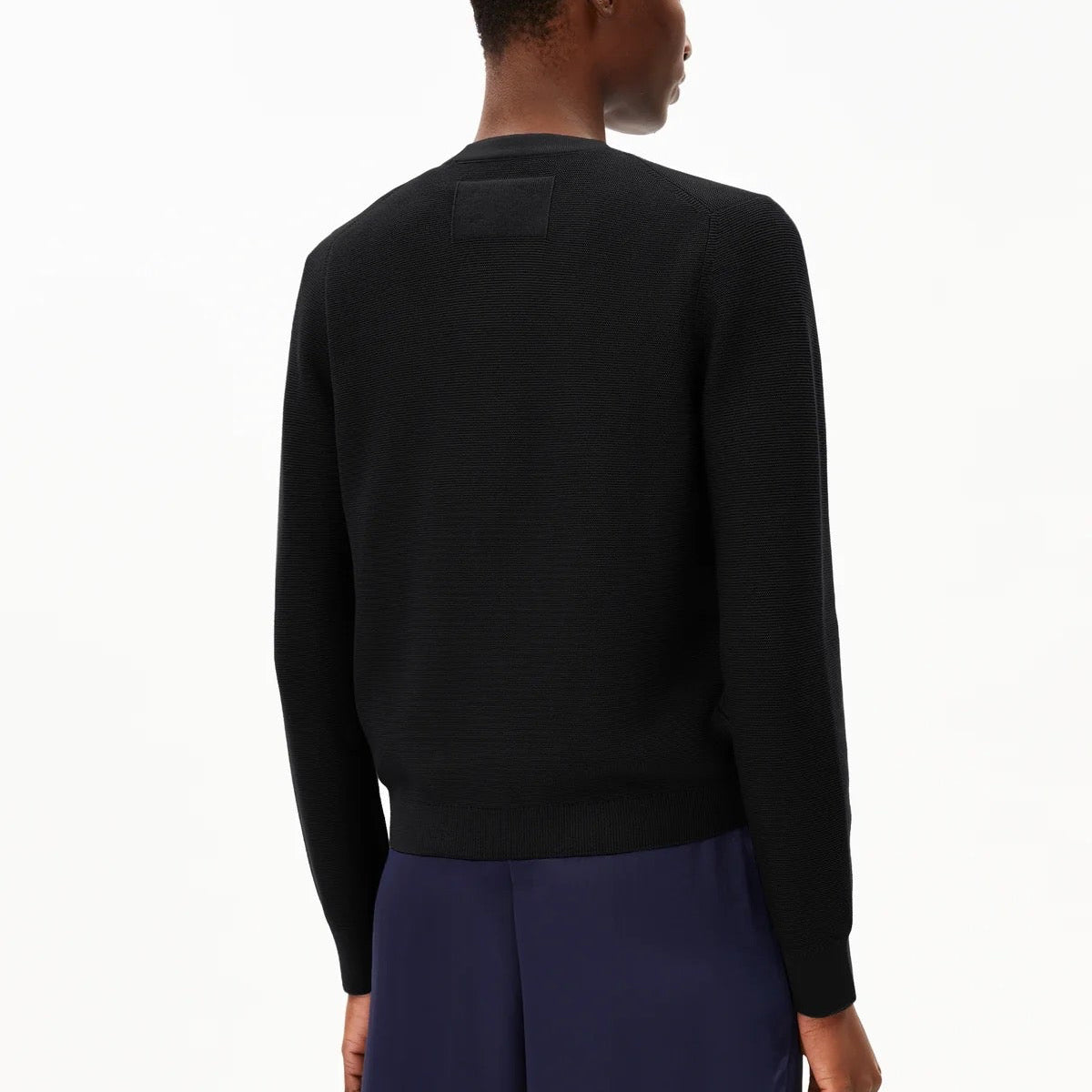 Menaal Links Sweater - Black