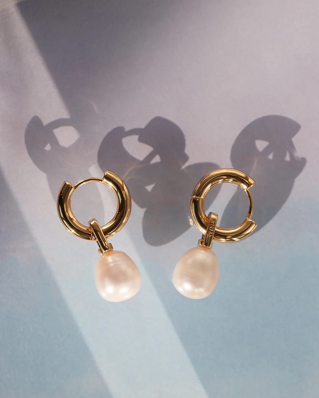 The White Pearl Amalfi Huggies - Gold