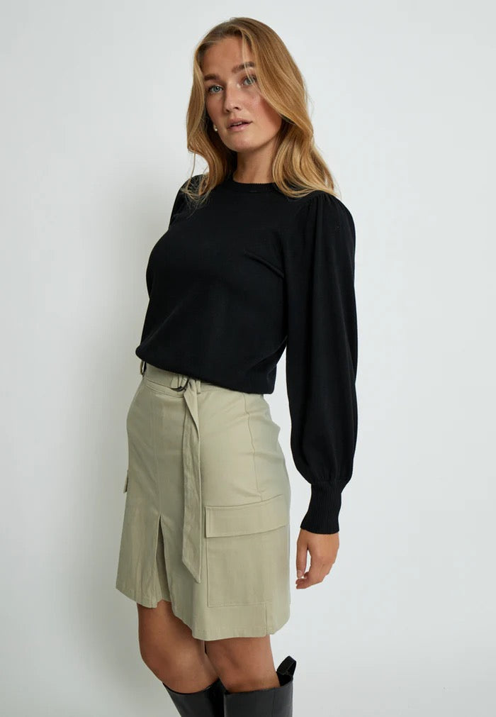 Liva Long Sleeve Pullover - Black