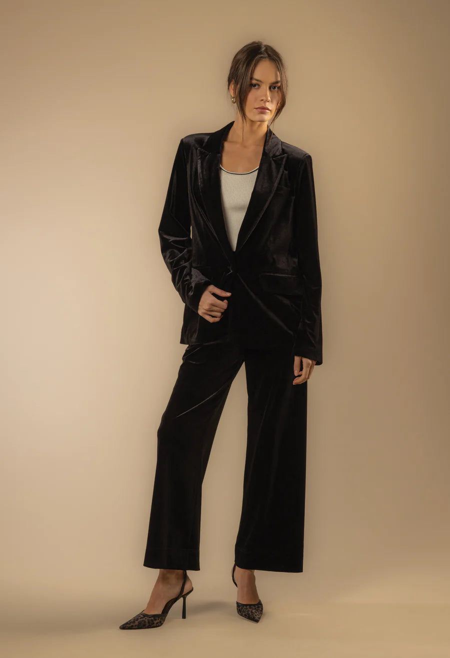 Lizzy Velvet Blazer - Black