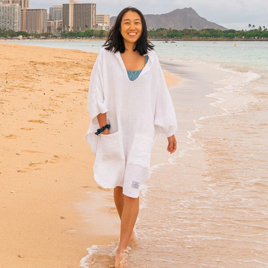 The Cocoon Surf Poncho - White