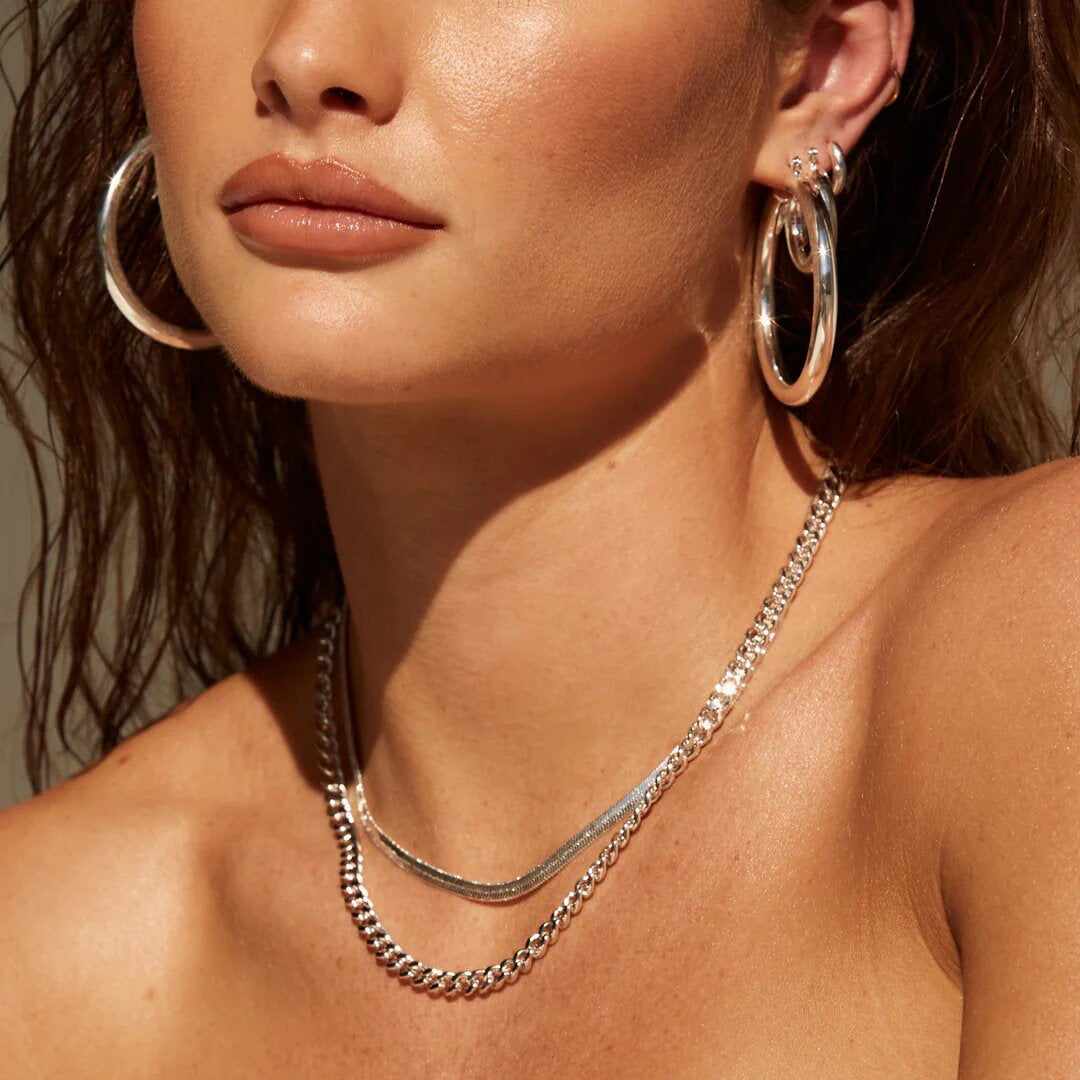 The Classique Herringbone Chain