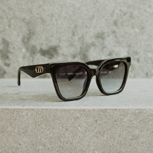 Star Glow Sunglasses - Black Smoke Gradient