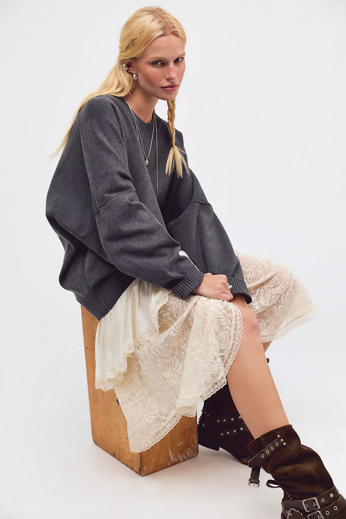 Alma Pullover - Charcoal Heather