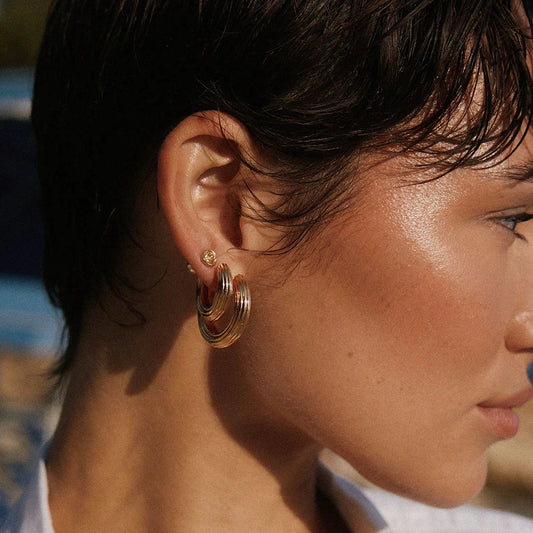 The Ridged Amalfi Hoop - Gold