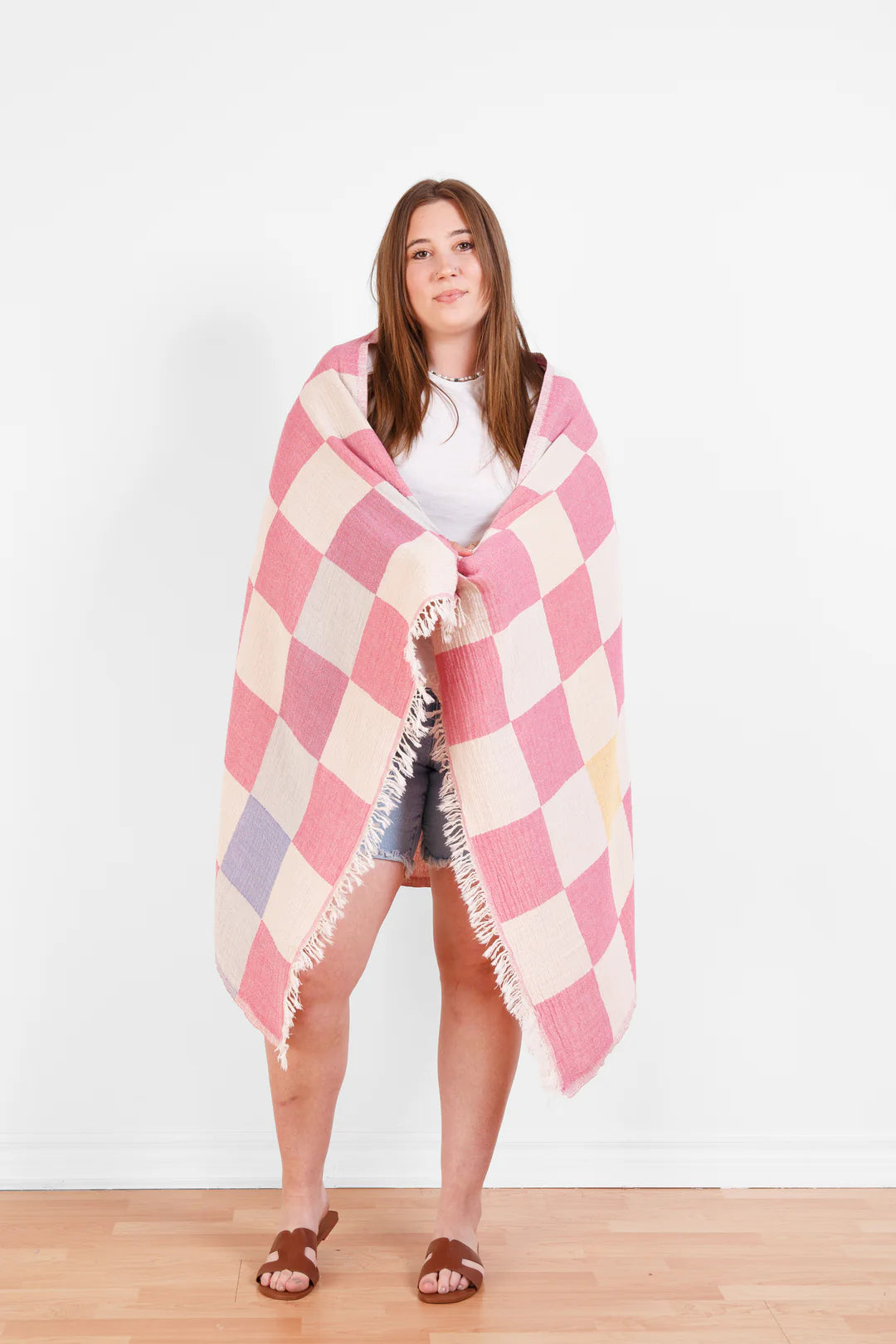 The Beckon Checkered Towel - Pink