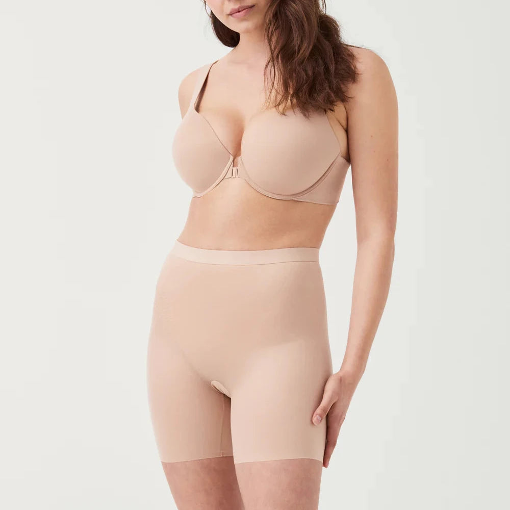 SPANXshape™ Invisible Girlshort - Champagne Beige