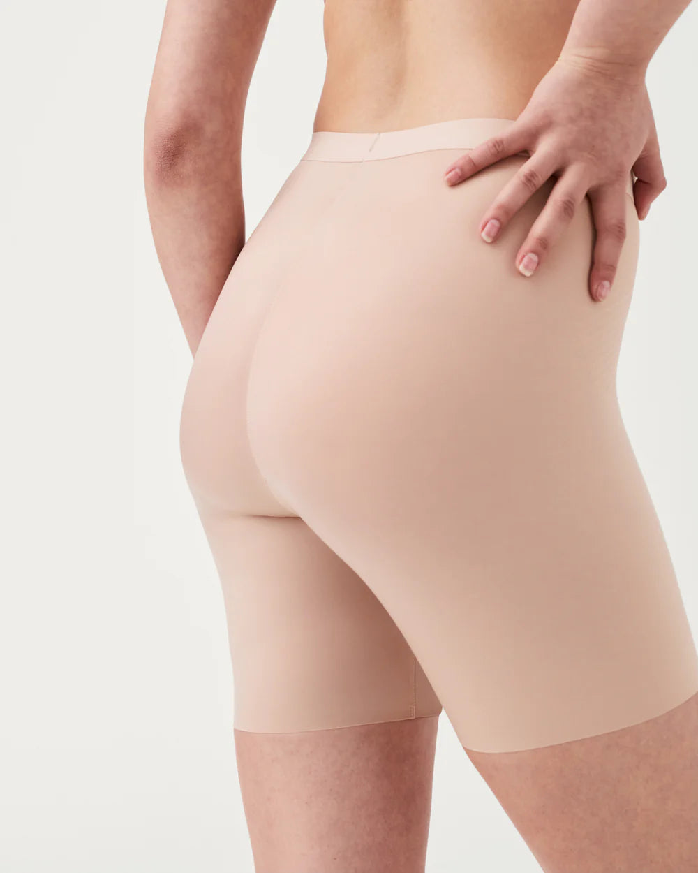 SPANXshape™ Invisible Girlshort - Champagne Beige