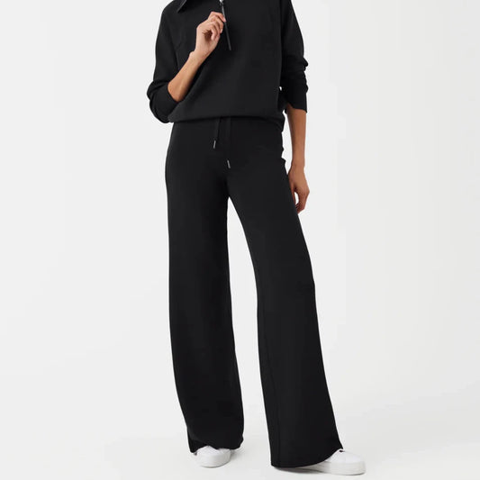AirEssentials Wide Leg Pant - Black
