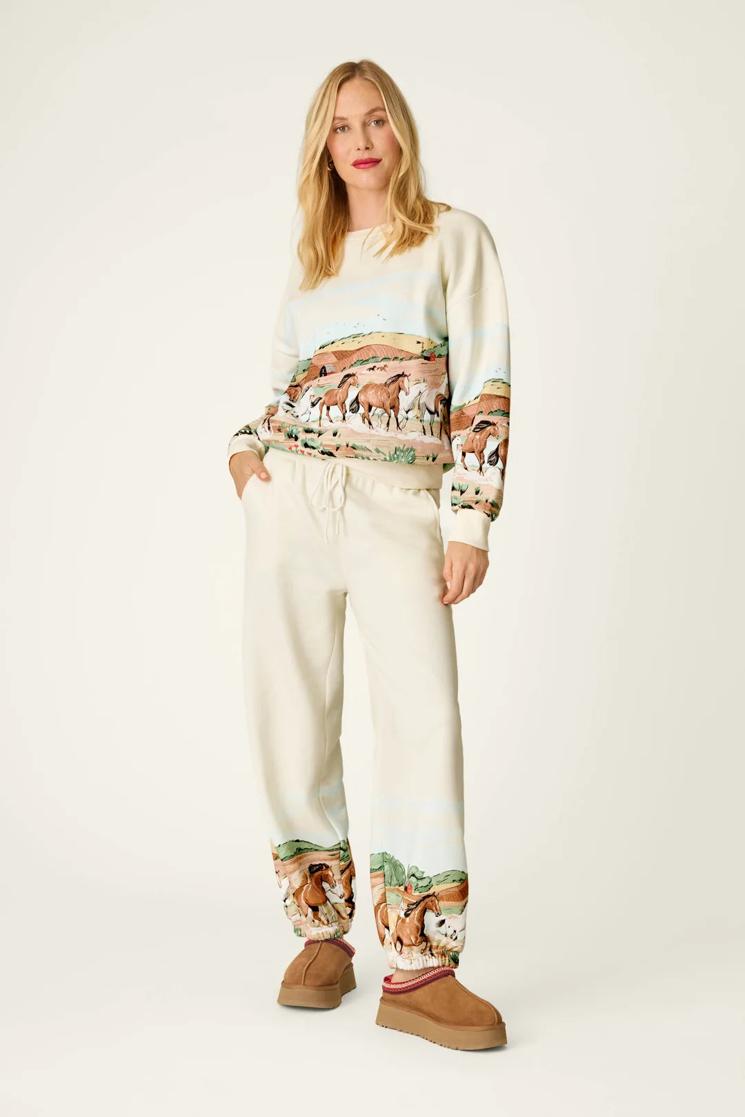 Untamed Spirit Sweatshirt - Nude