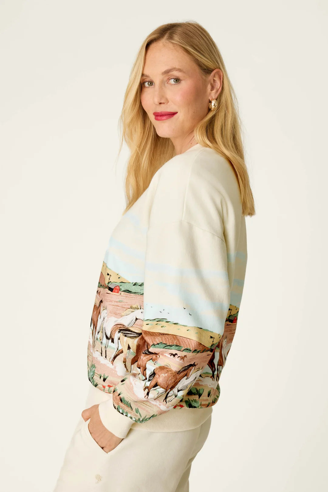 Untamed Spirit Sweatshirt - Nude