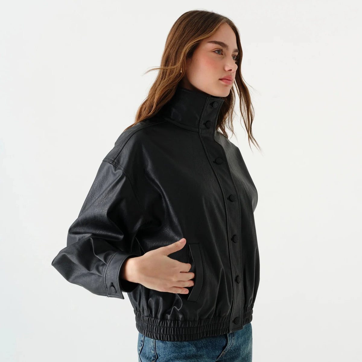 Phantom Funnel Neck - Black