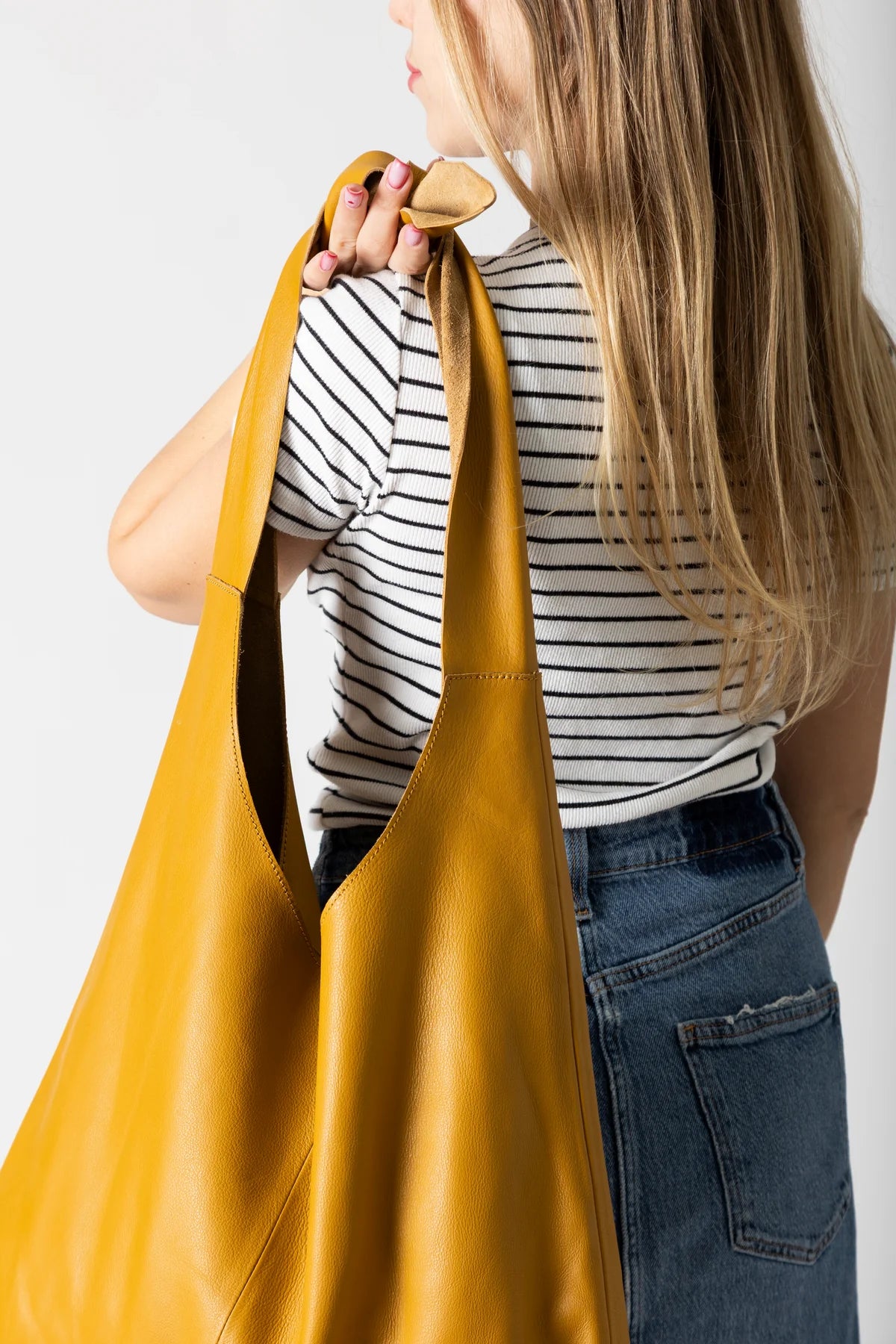 Knot Leather Shoulder Bag - Mustard
