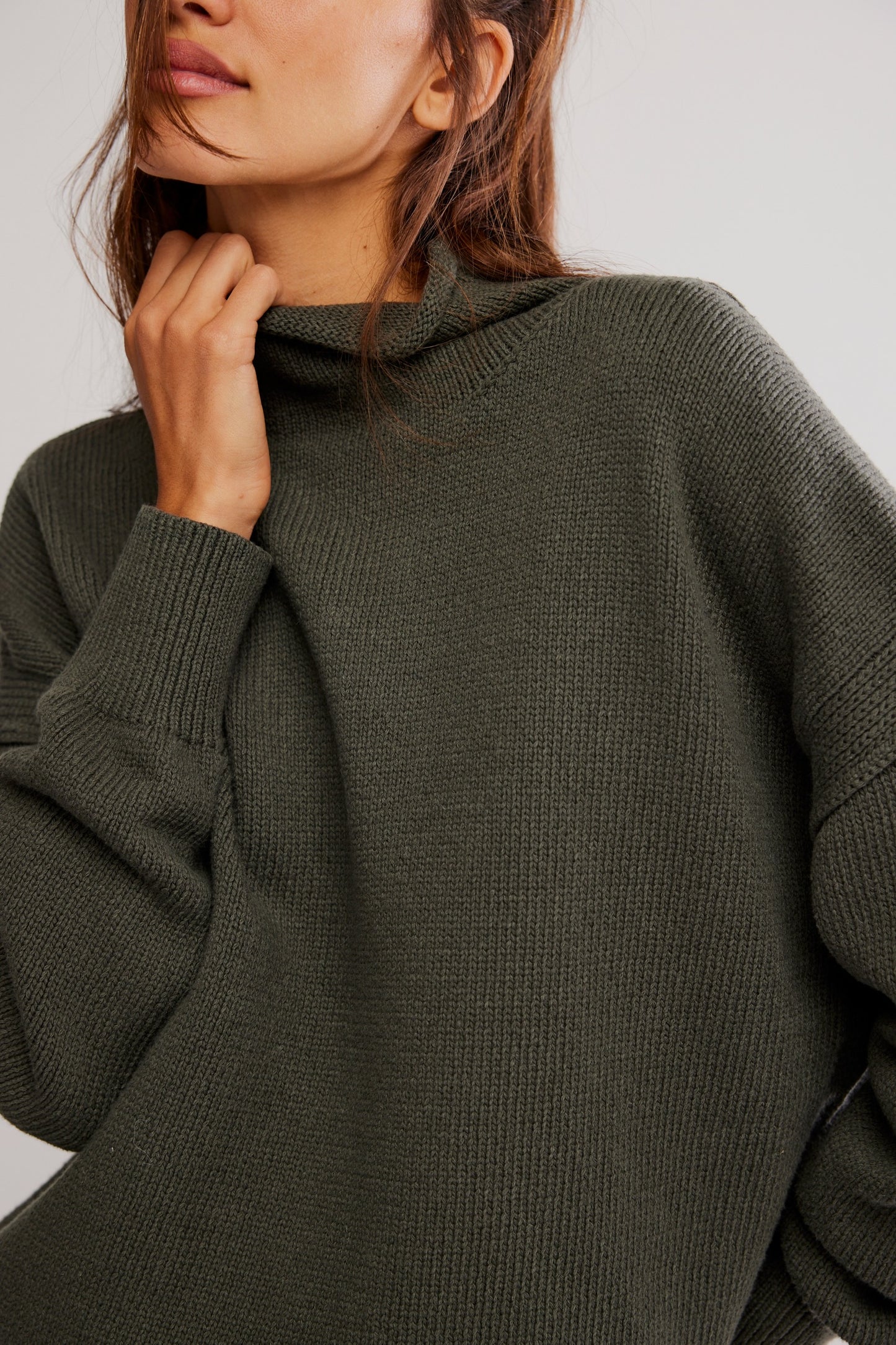 Torres Roll Neck Sweater - Army