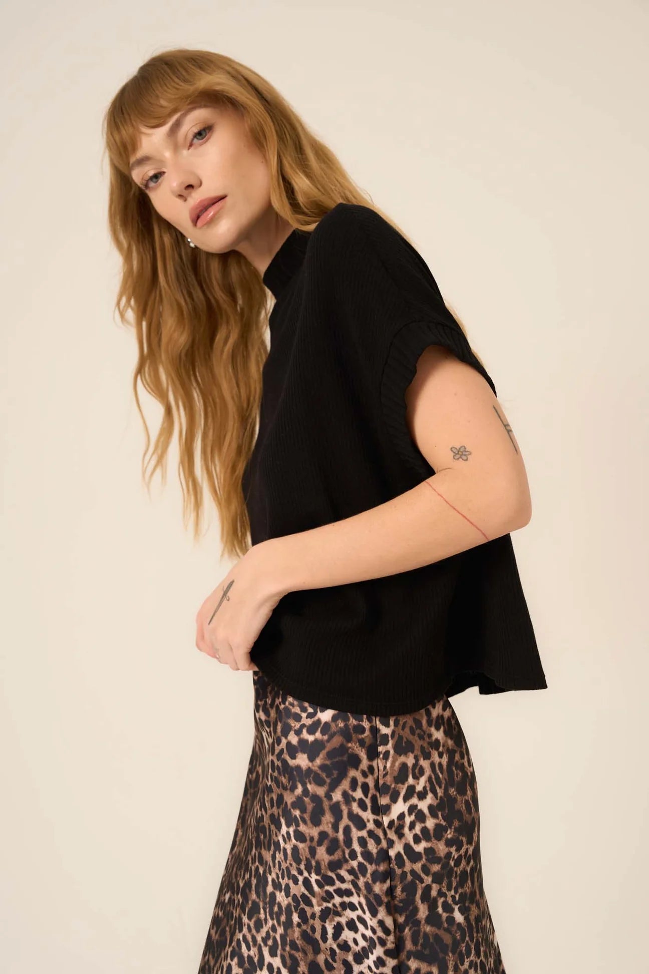 Everly Mixed Rib Tee - Black