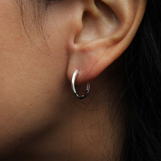 Perfect Medium Everyday Hoop - Silver