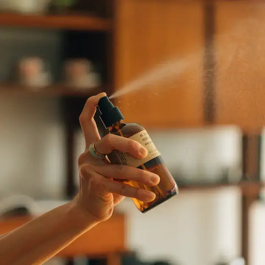 Teakwood & Tobacco - 7.75 oz Room & Linen Spray