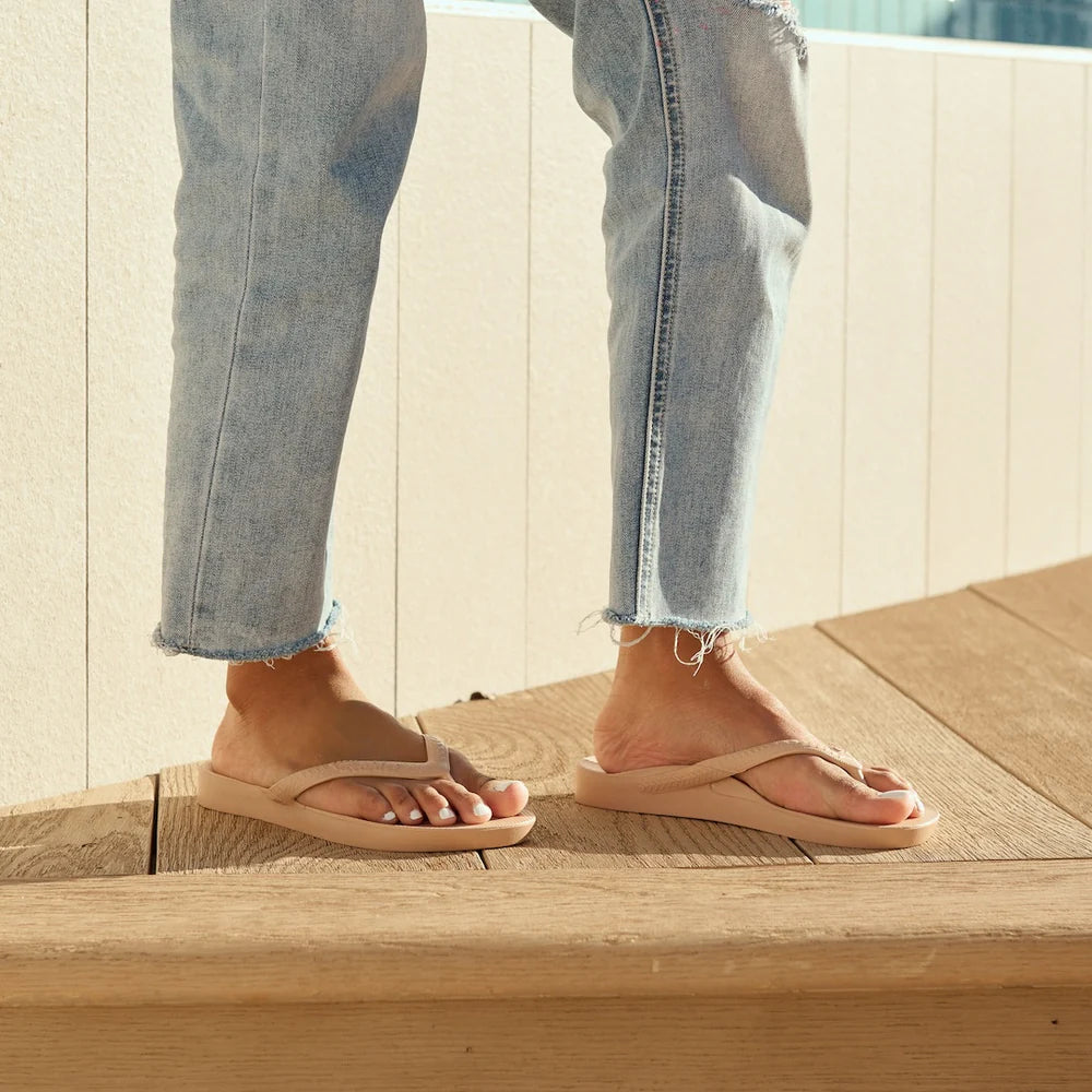 Classic Flip Flops - Tan