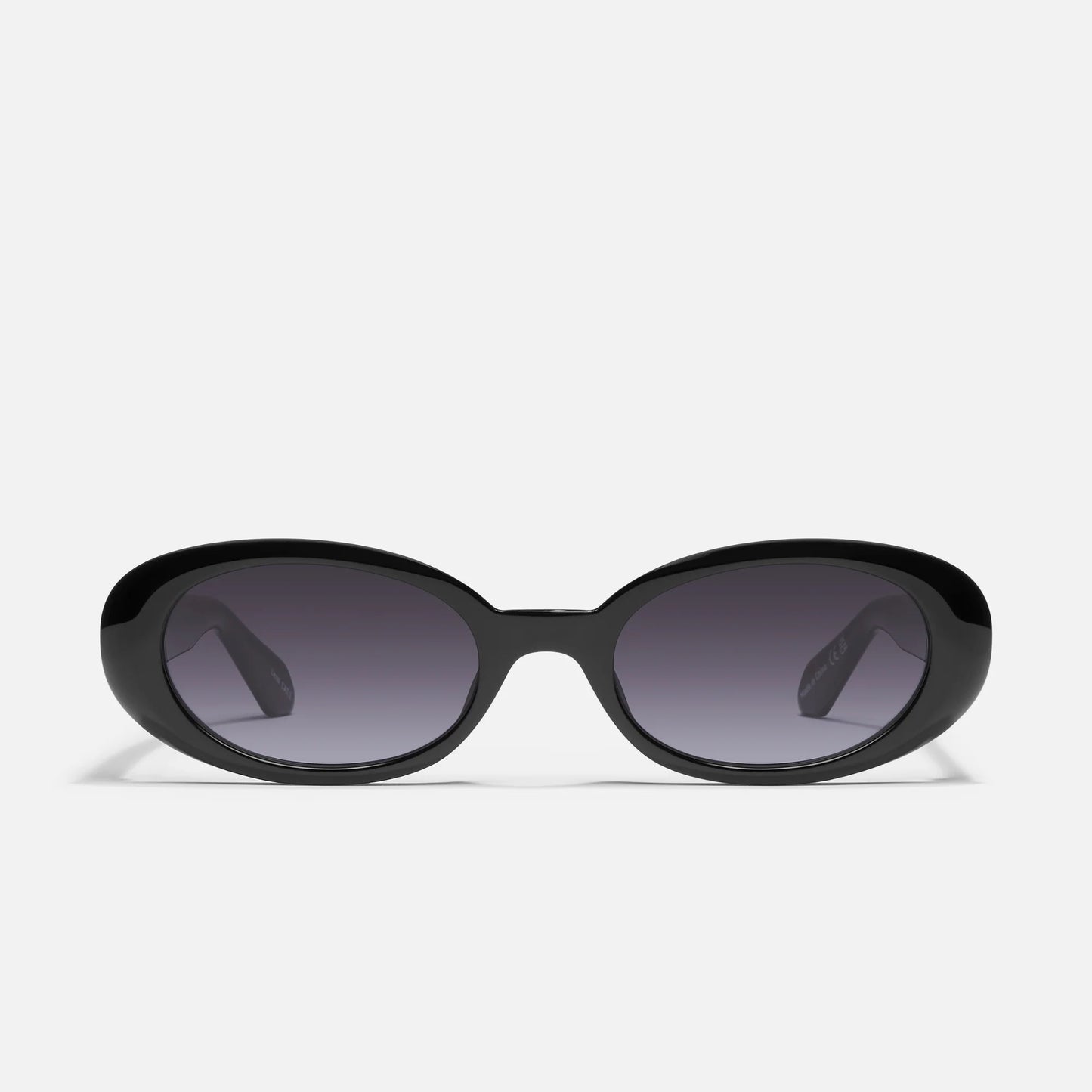 Felt Cute - Black / Smoke