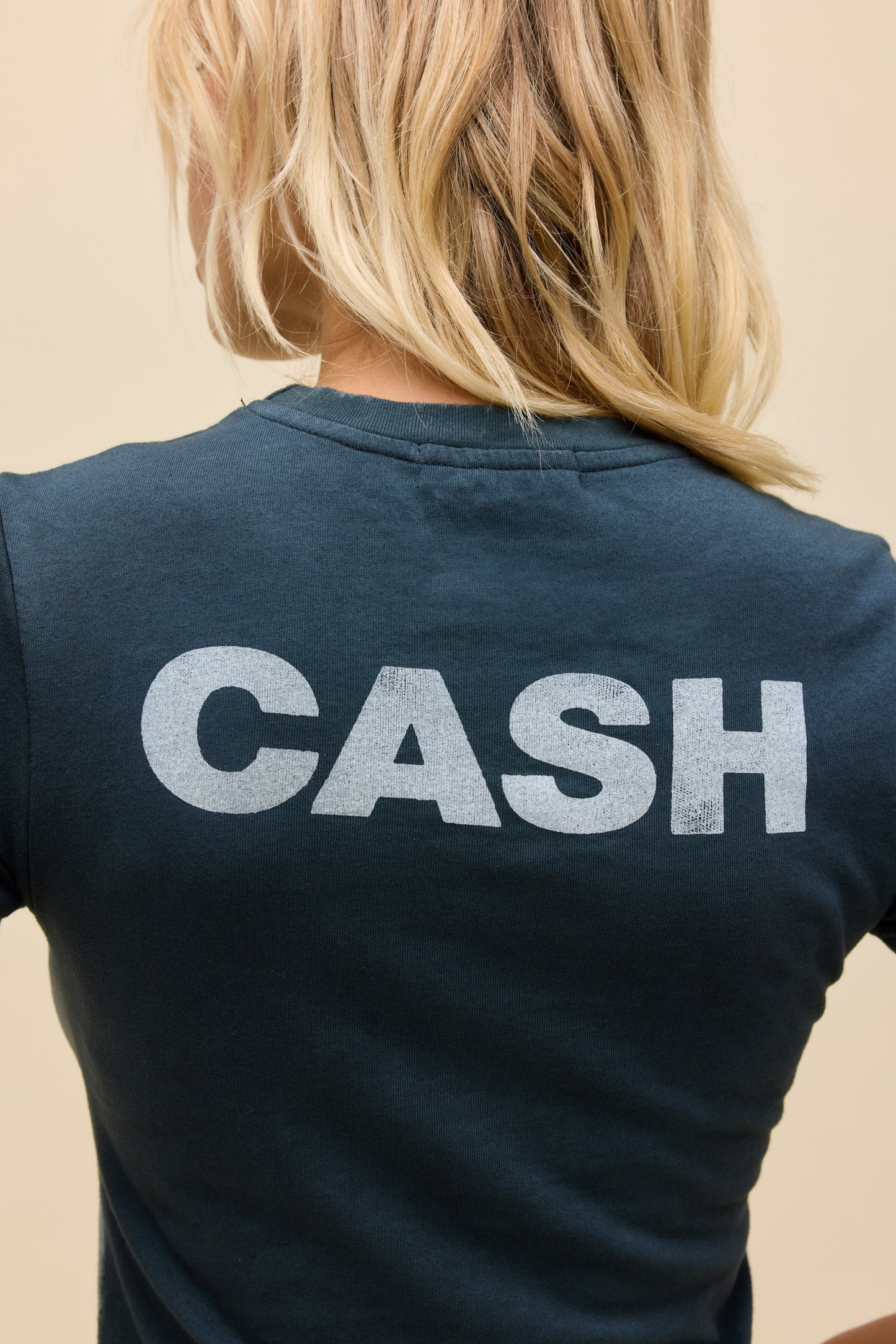 Johnny Cash Silhouette Tee - Vintage Black