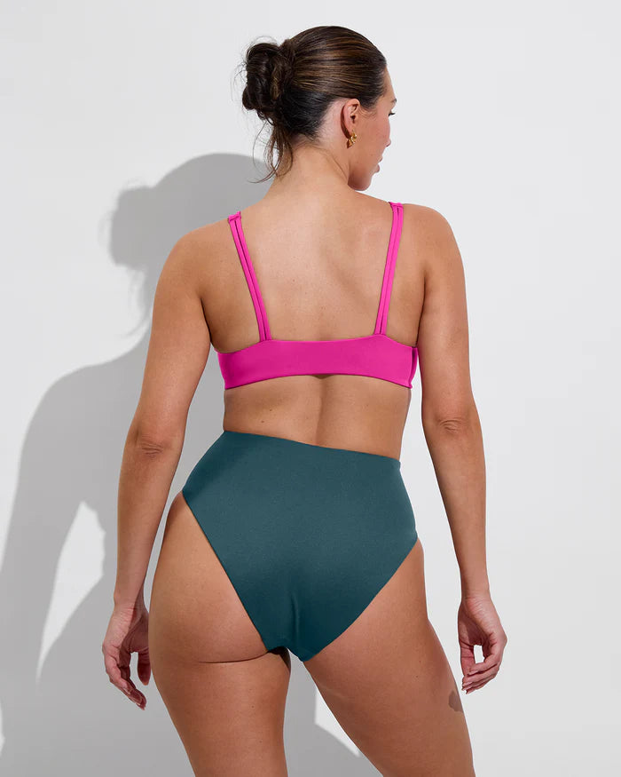 Sunday Top D+ - Hot Pink