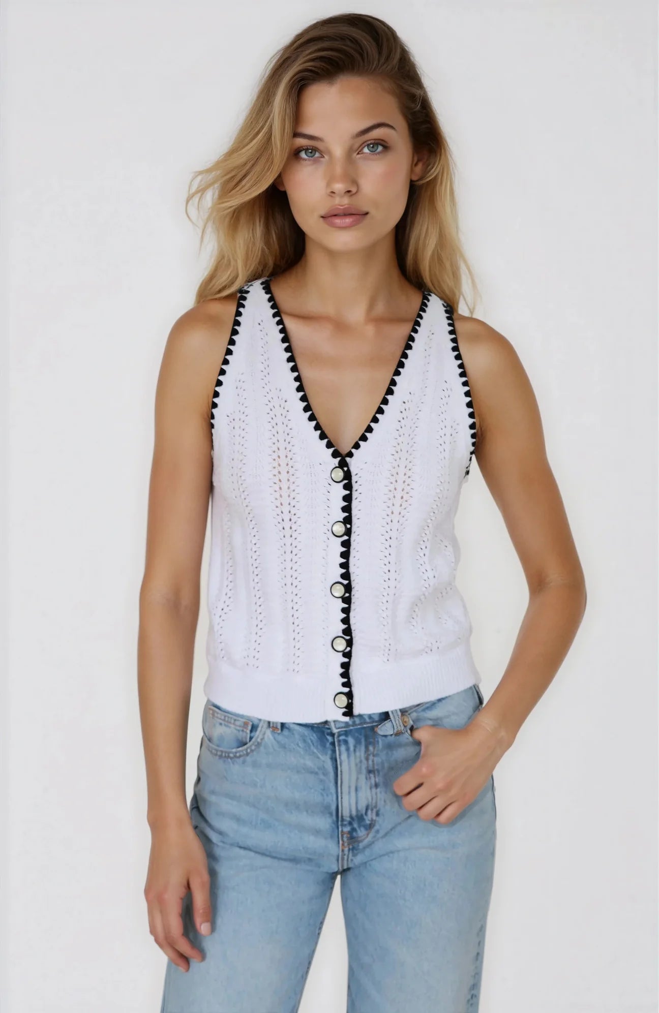 Dana Pointelle Vest - White