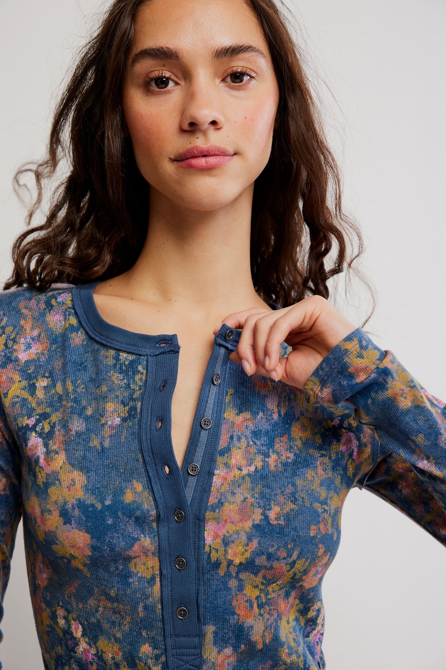 Jamie Printed Henley - Floral Haze