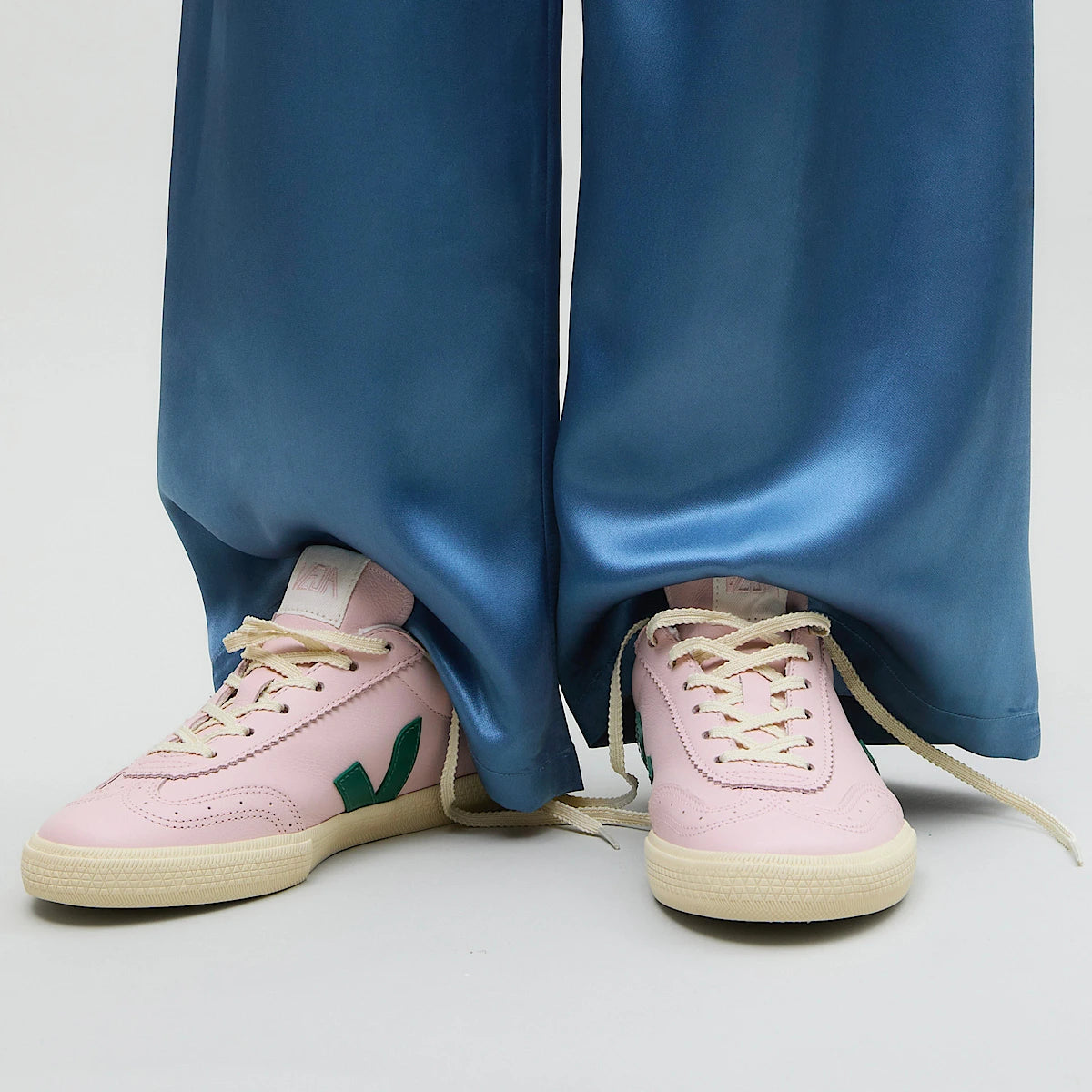 Volley Leather - Petal / Golf