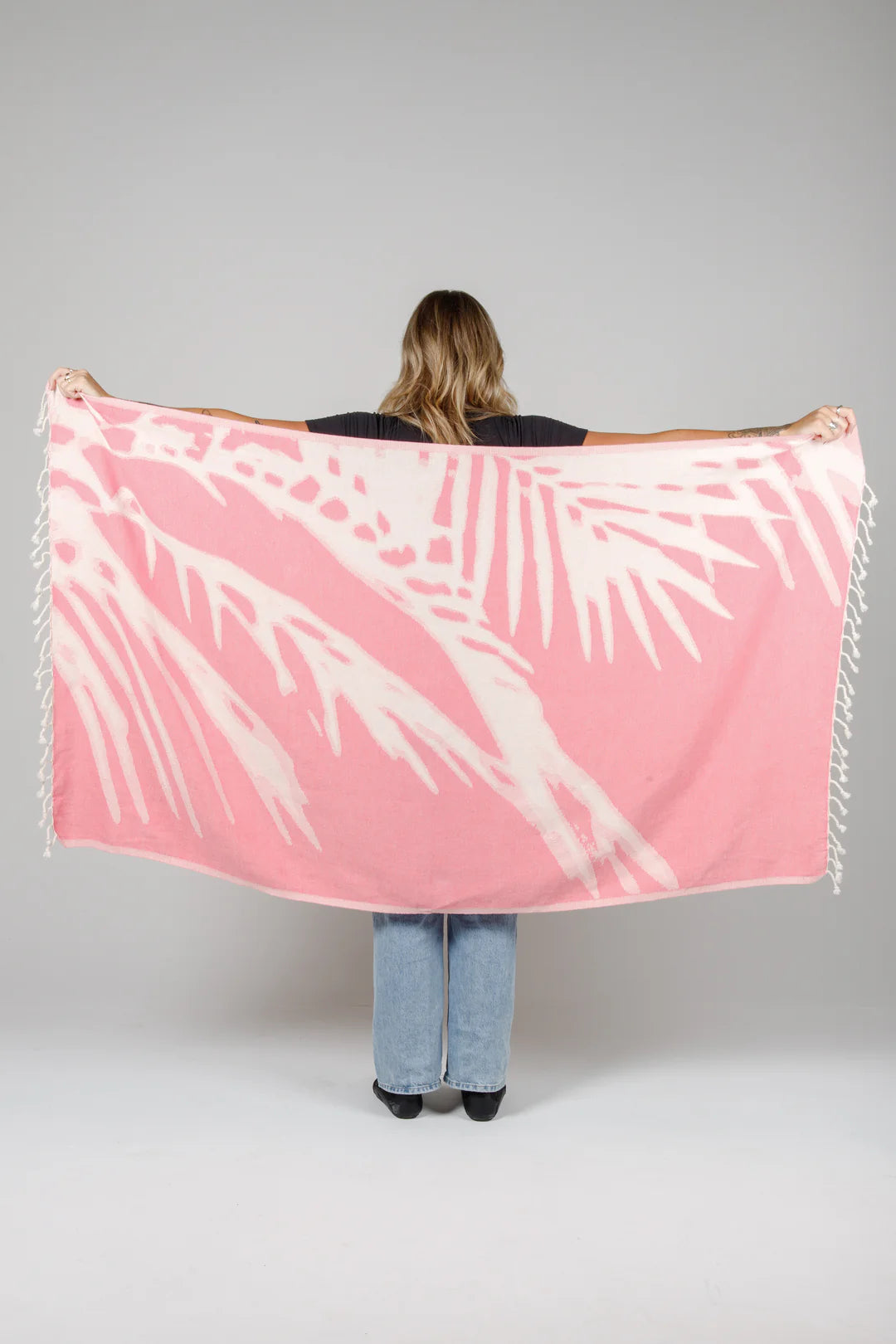 The Somers Palm Towel - Pink