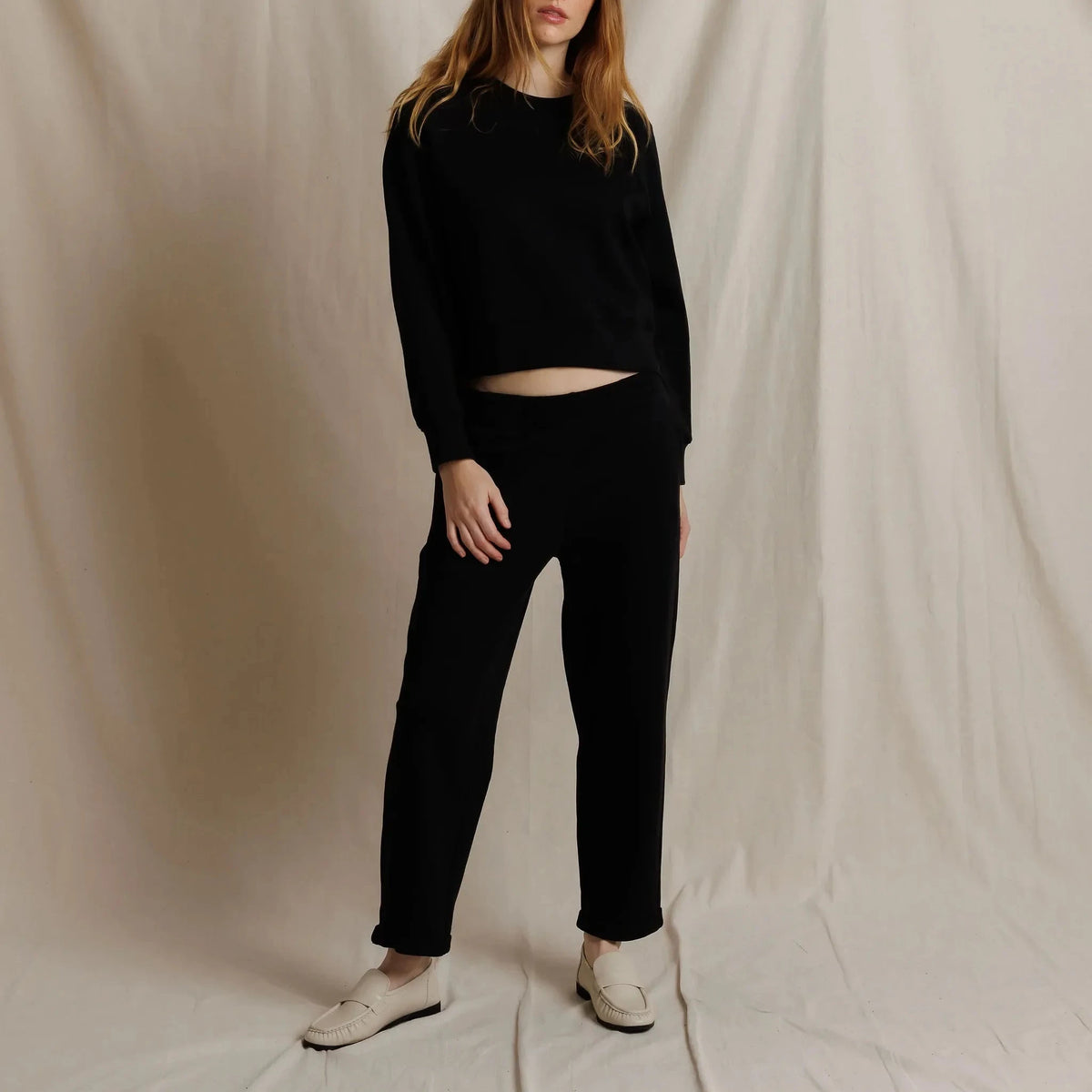 Sutton - True Black