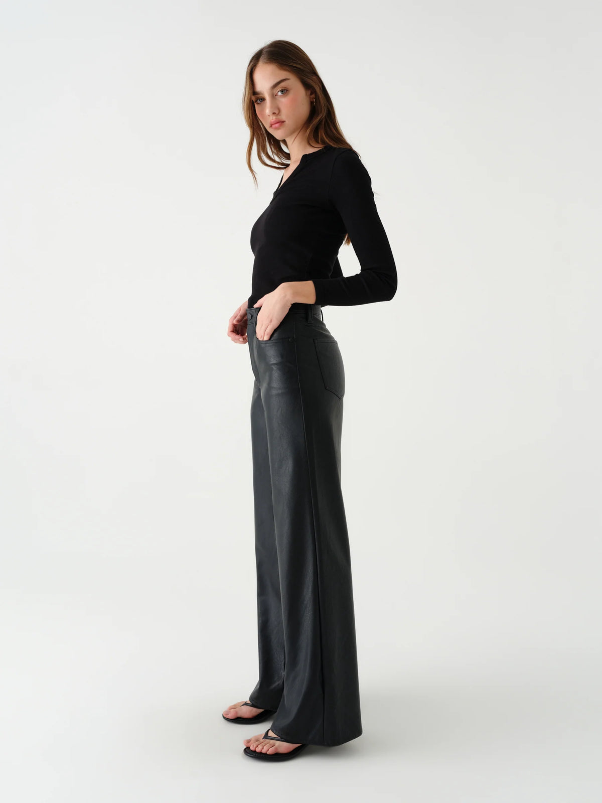 Far Out High Rise - Black