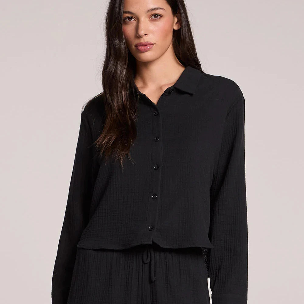 Paso Crop Button Up - Black