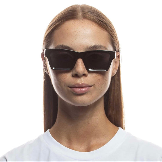 Something Sunglasses - Black / Smoke