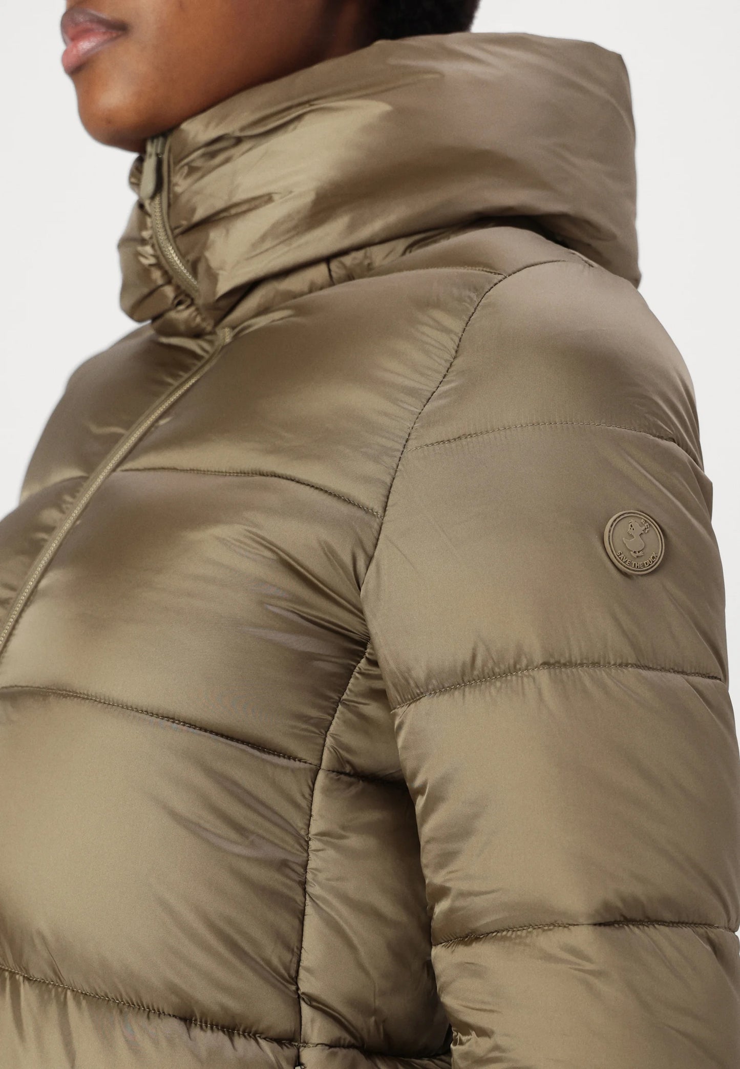 Lysa Puffer - Husk Green