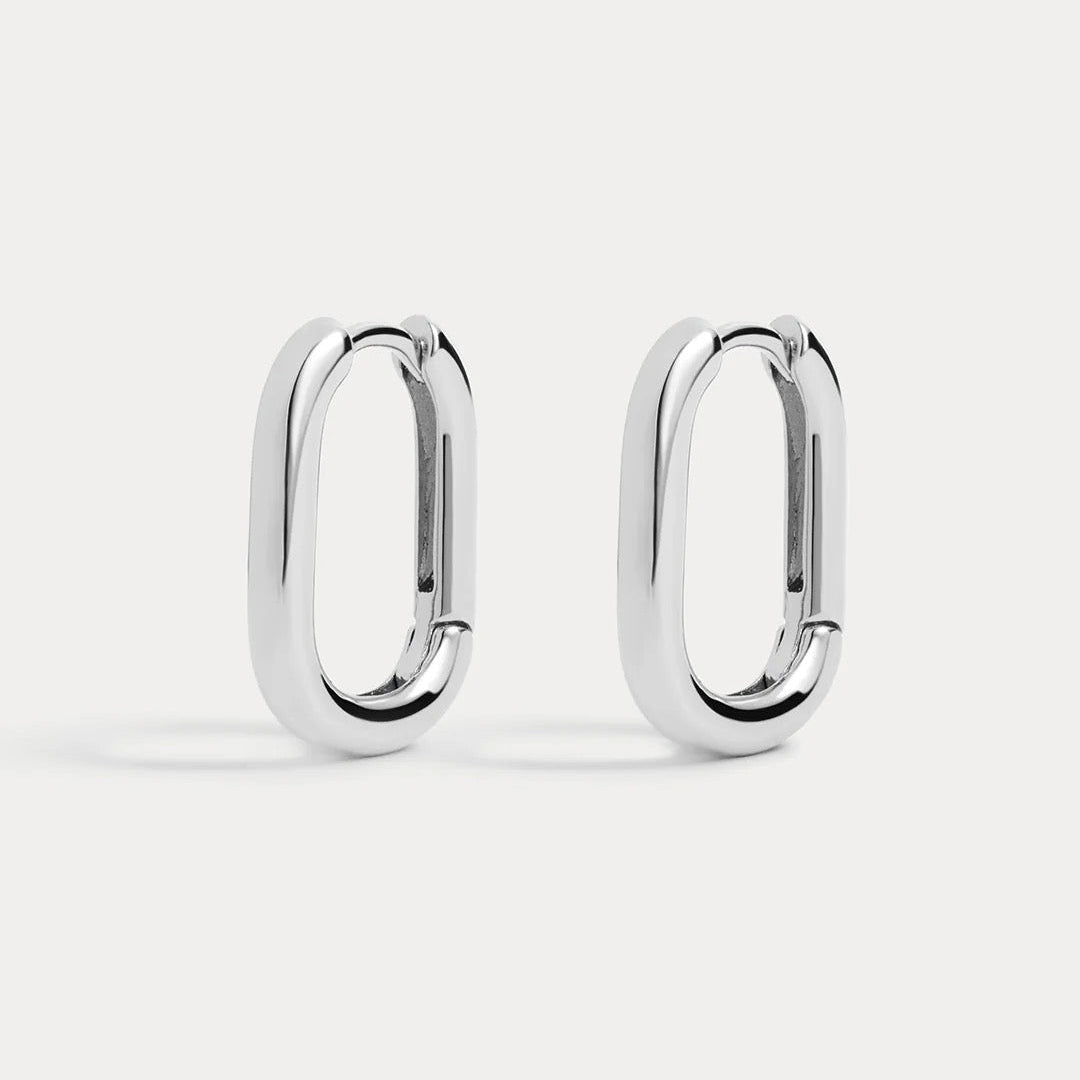 Chain Link Huggies - Silver