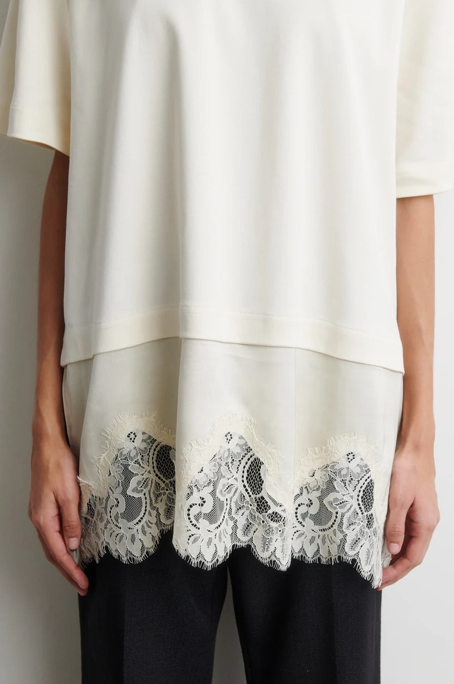 Vaccara Lace Tee - Egret