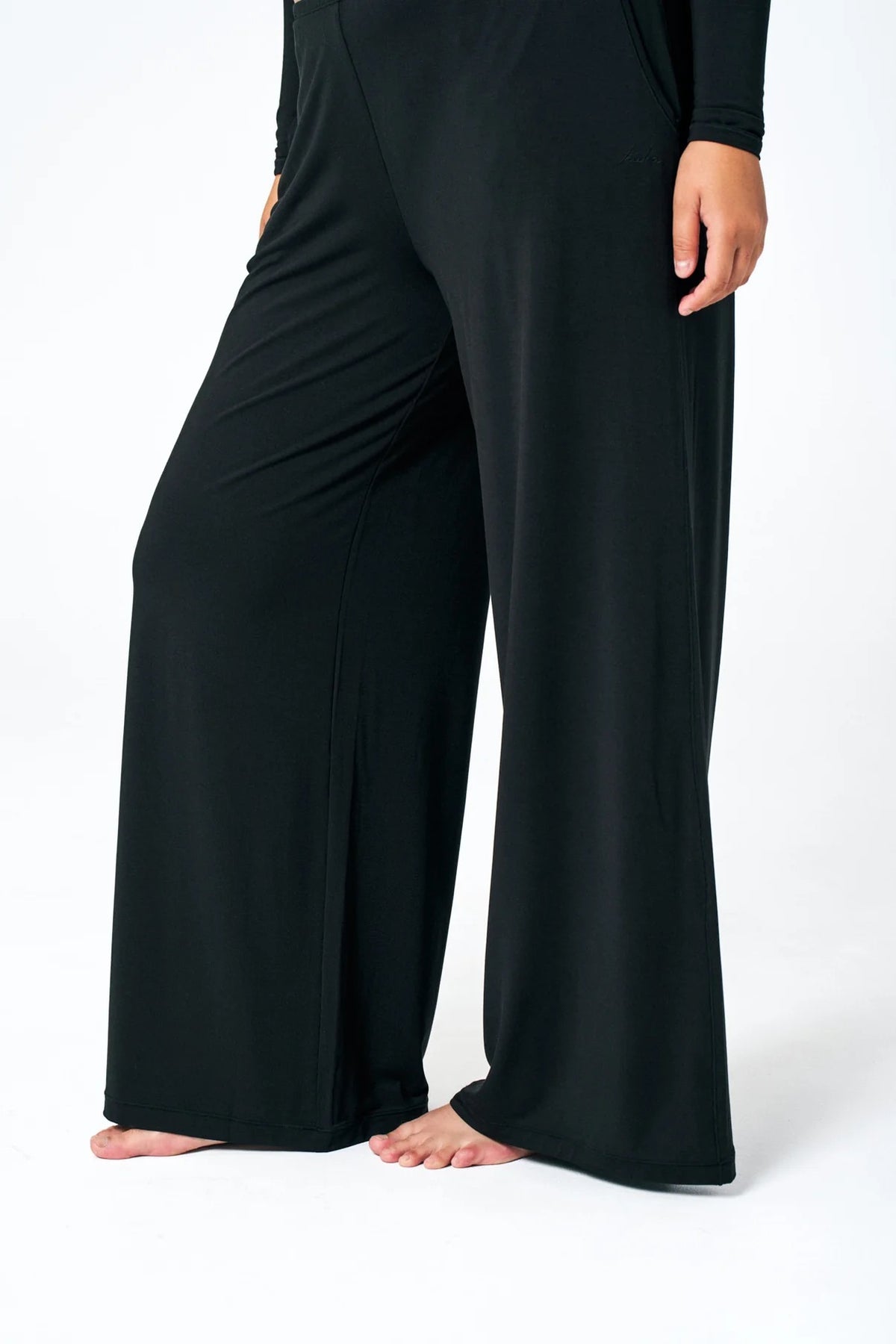 Everywhere Pant - Black