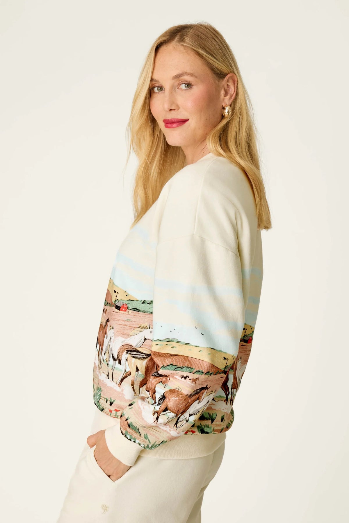 Western Ways Untamed Spirit Frankie Sweatshirt - Nude