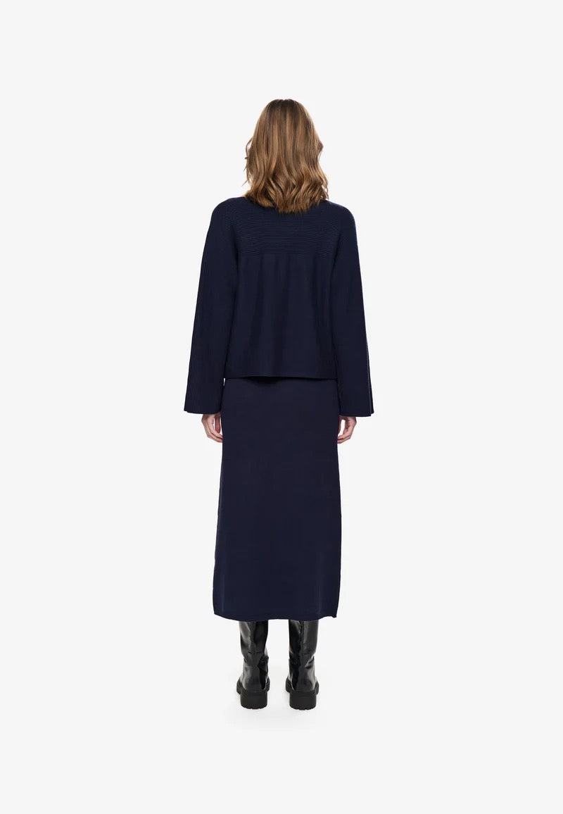 Esima Pullover - Navy