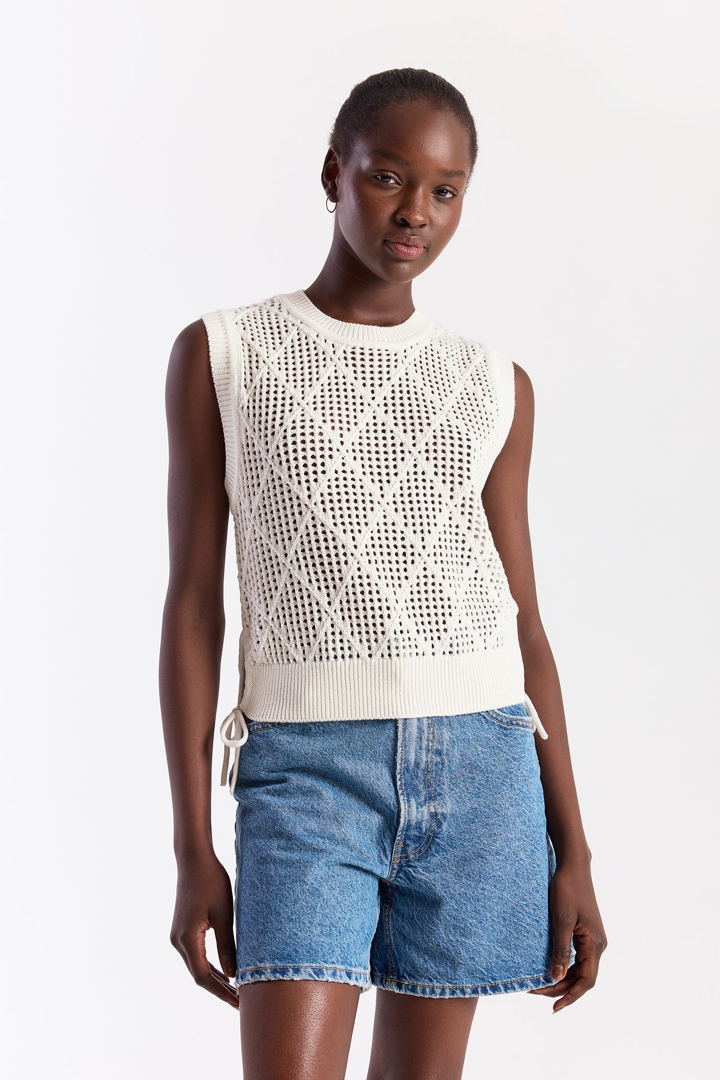 Tie Detail Diamond Vest - Ivory